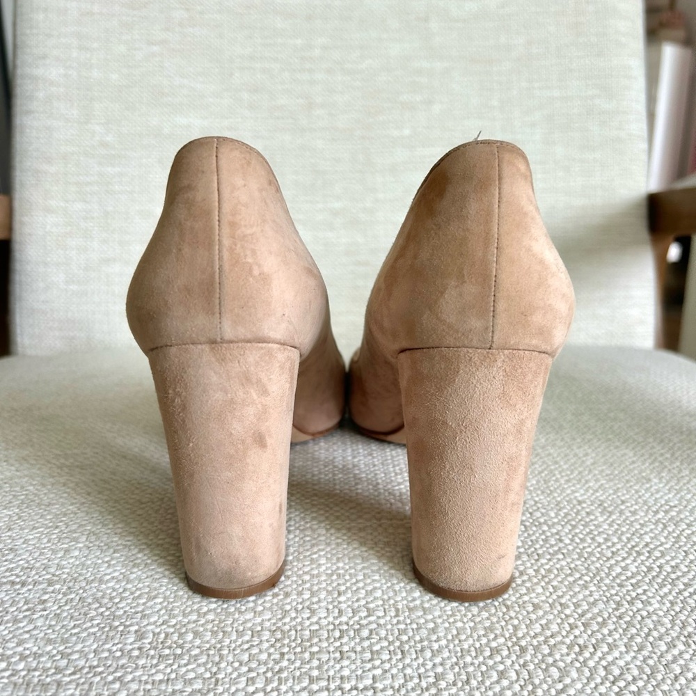 manolo blahnik block heel pumps - Picture 5 of 8